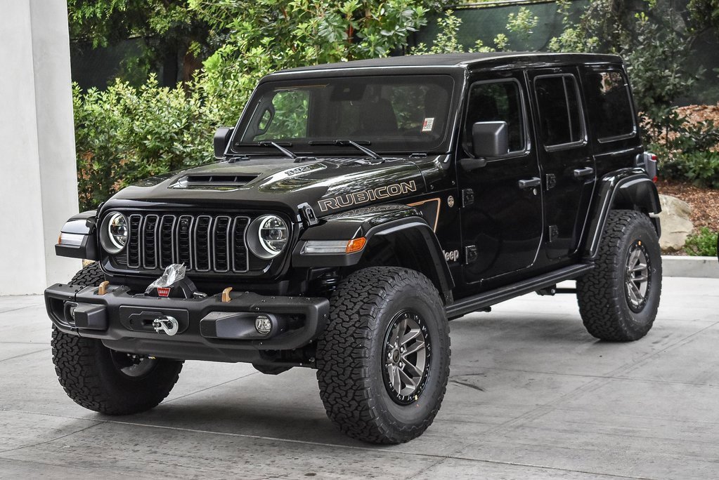 New 2025 Jeep Wrangler Unlimited Rubicon 392 image 3