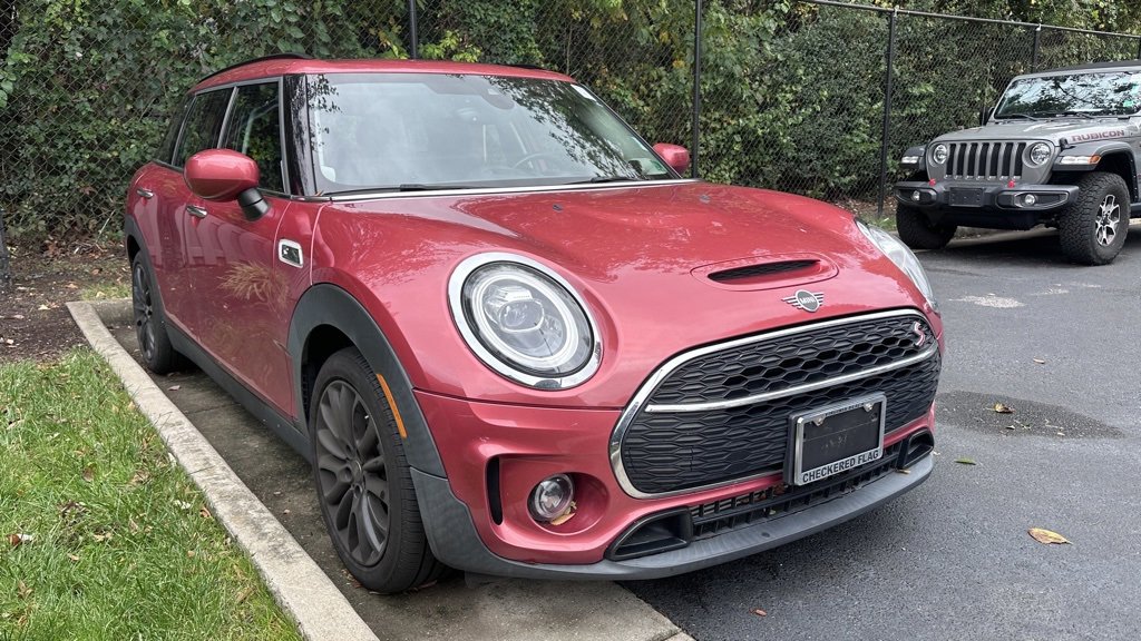 Used 2020 MINI Cooper Clubman S w/ Premium Package image 1