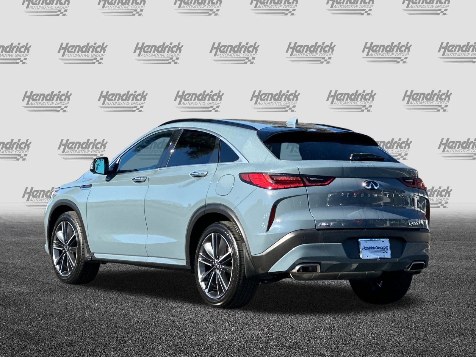 Used 2023 INFINITI QX55 Essential image 7