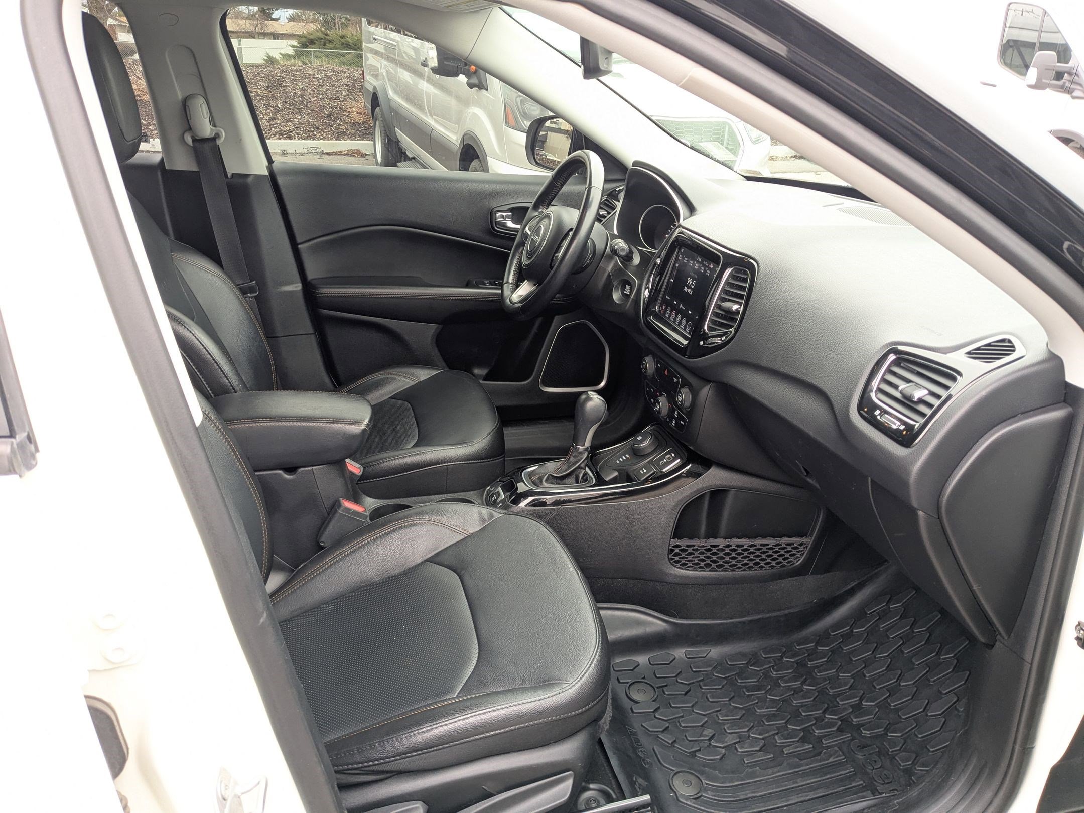 Used 2020 Jeep Compass Limited AWD/4WD image 32