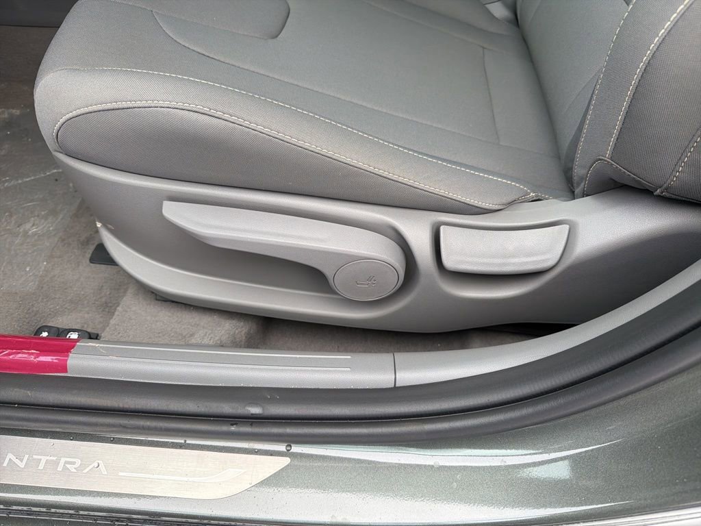 New 2026 Hyundai Elantra Sport image 14