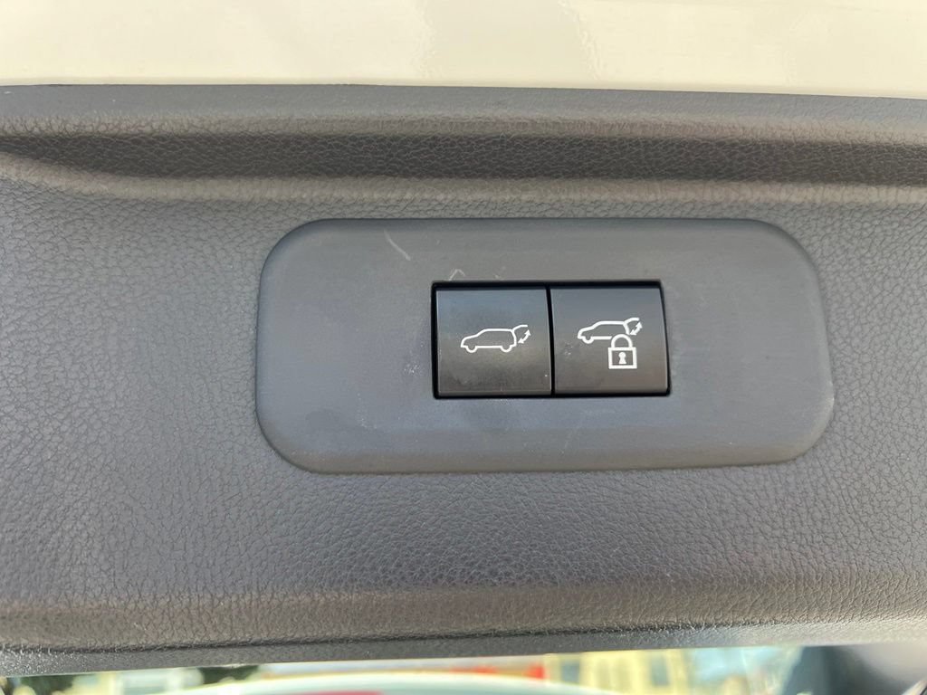 Certified 2024 Toyota Grand Highlander FWD image 45