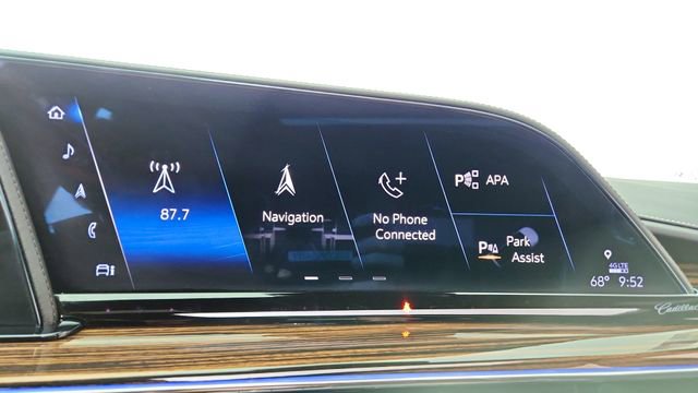 Used 2023 Cadillac Escalade Premium Luxury w/ Performance Package image 52