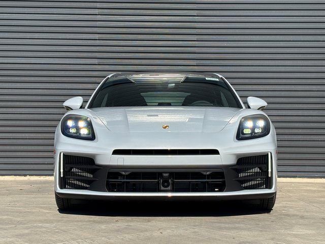New 2026 Porsche Panamera 4 image 10