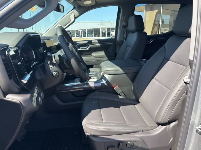New 2026 Chevrolet Silverado 1500 LTZ w/ LTZ Premium Package image 11