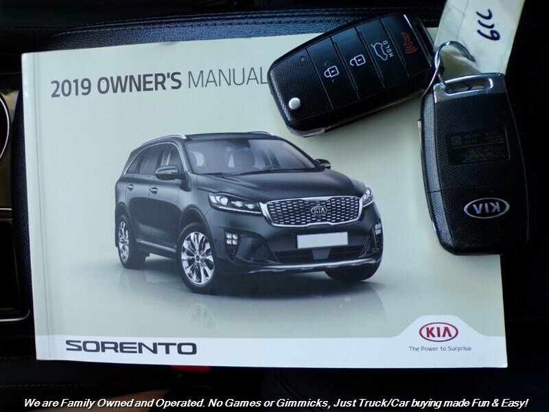Used 2019 Kia Sorento L FWD image 41