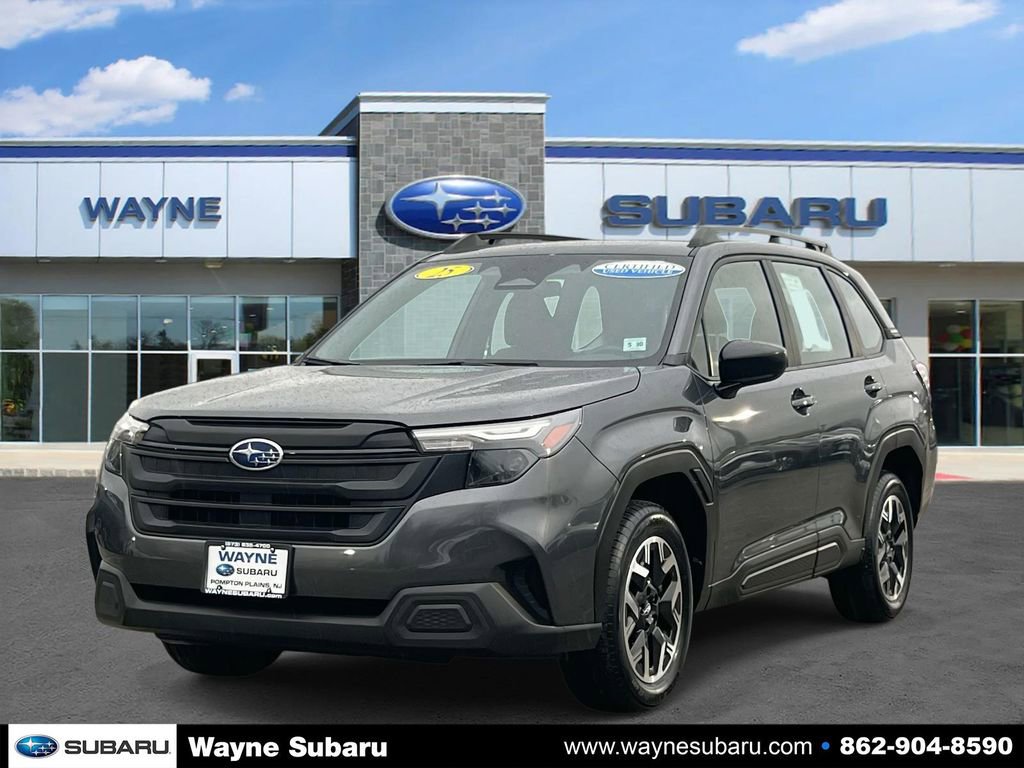 Used 2025 Subaru Forester image 2