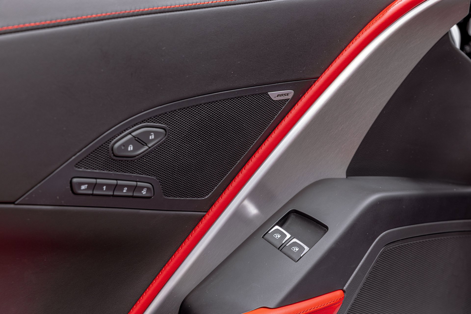 Used 2016 Chevrolet Corvette Z06 w/ 3LZ Preferred Equipment Group image 25