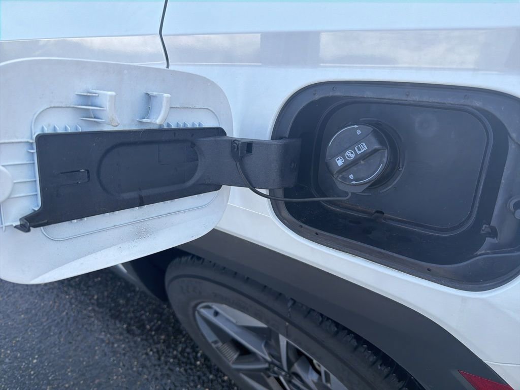 Used 2025 Hyundai Tucson SEL image 12