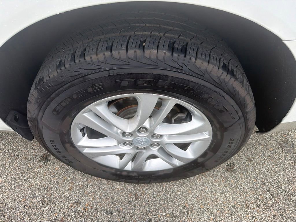 Used 2018 Buick Enclave Premium AWD/4WD image 11