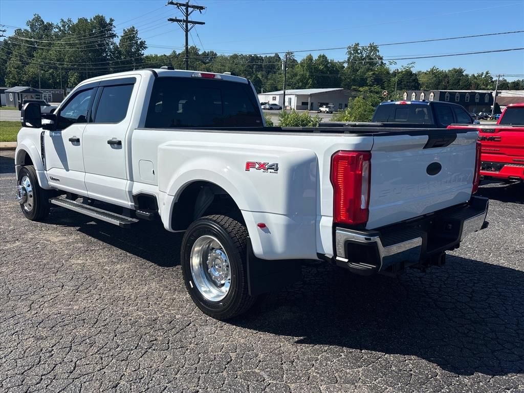 Used 2024 Ford F450 XLT w/ FX4 Off-Road Package AWD/4WD image 5