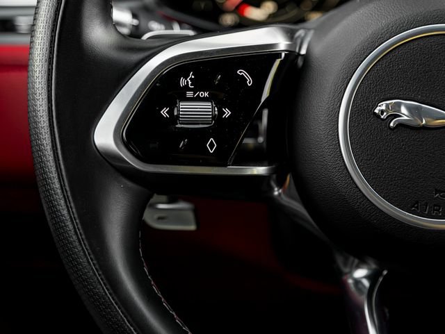 Used 2022 Jaguar F-PACE SVR AWD/4WD image 23