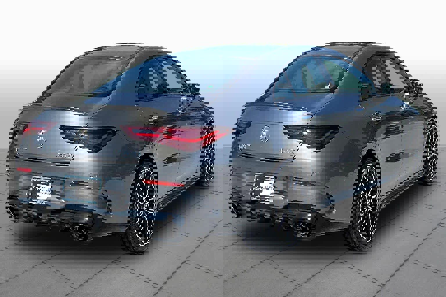 Used 2025 Mercedes-Benz CLA 35 AMG 4MATIC image 13