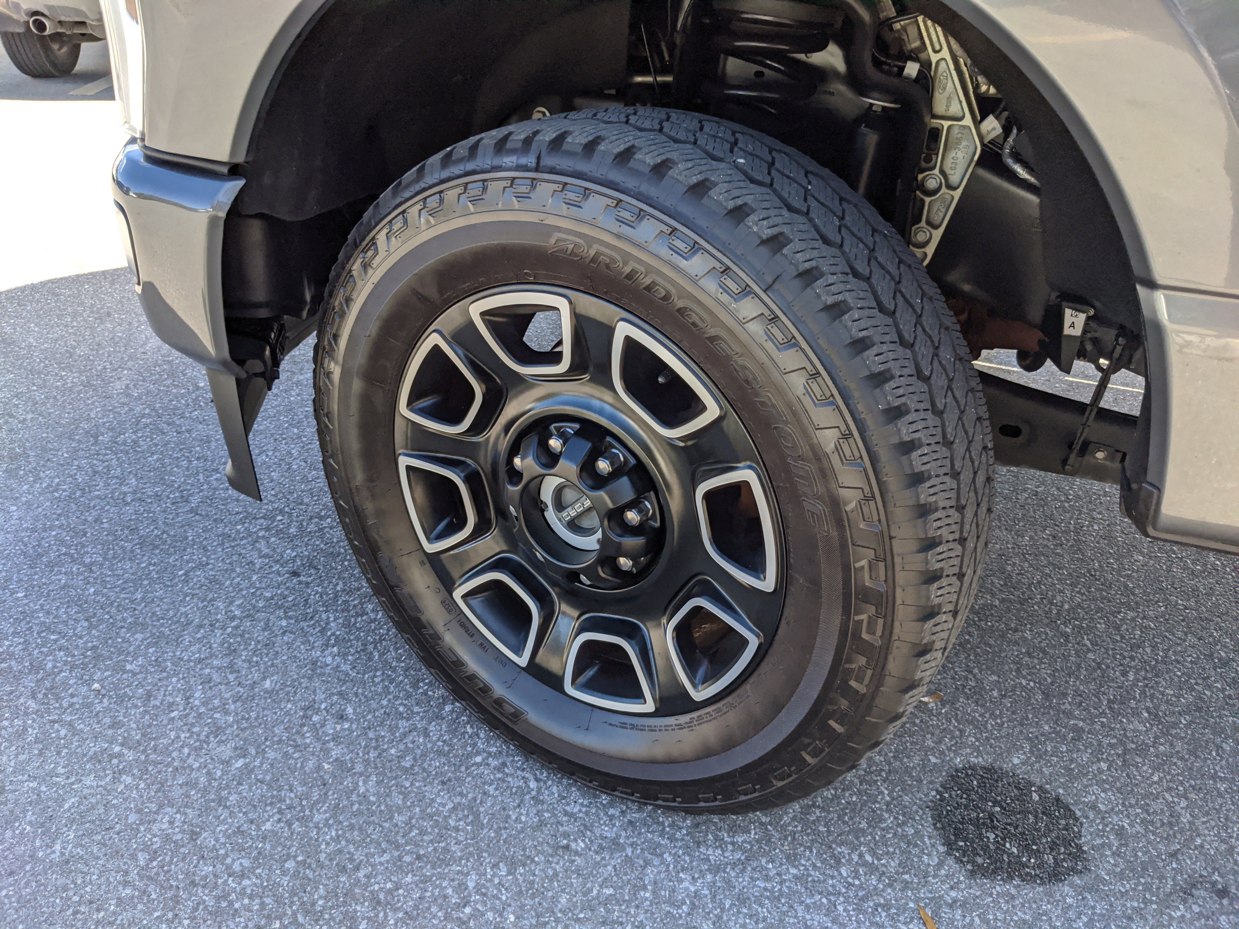 Used 2024 Ford F250 Platinum image 37