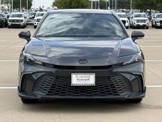 Used 2026 Toyota Camry SE FWD image 17