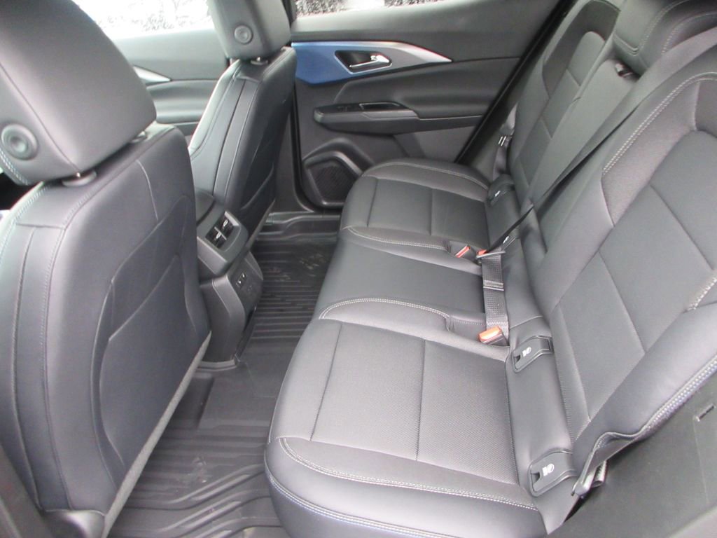 New 2026 Chevrolet Equinox EV LT w/ Convenience Package II AWD/4WD image 14