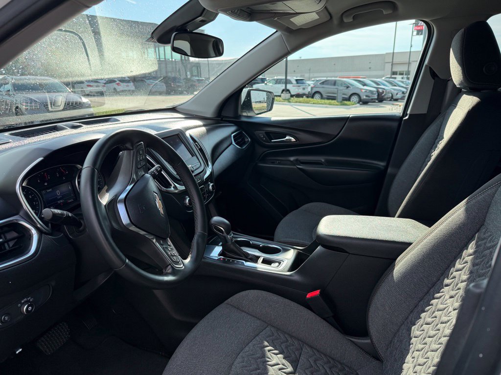 Used 2024 Chevrolet Equinox LT FWD image 12