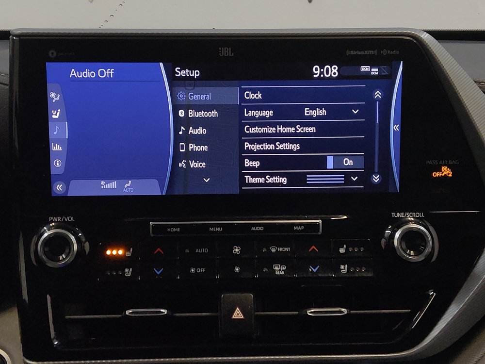 Used 2020 Toyota Highlander Platinum AWD/4WD image 25