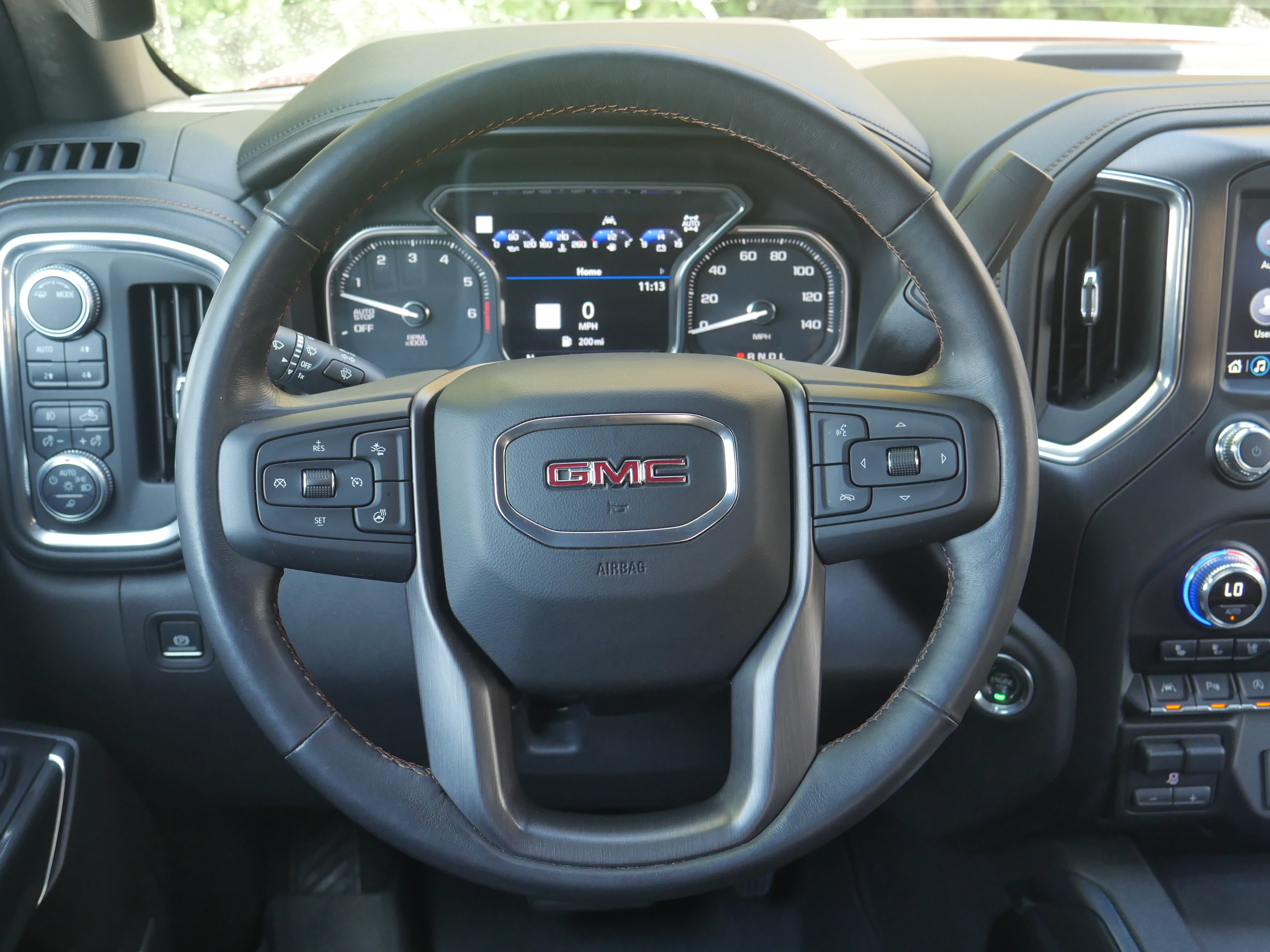 Used 2020 GMC Sierra 1500 AT4 w/ AT4 Premium Package AWD/4WD image 8