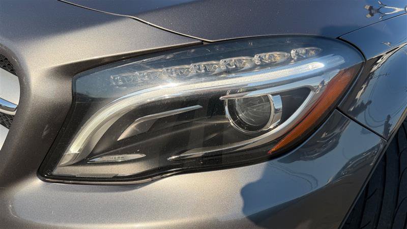 Used 2015 Mercedes-Benz GLA 250 4MATIC image 12