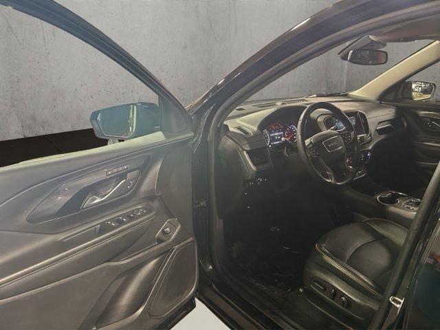 Used 2024 GMC Terrain AT4 AWD/4WD image 18