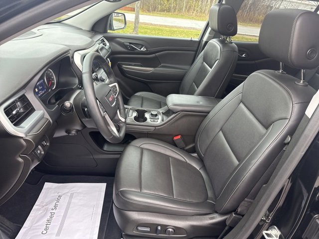 Used 2023 GMC Acadia SLT w/ Preferred Package image 11