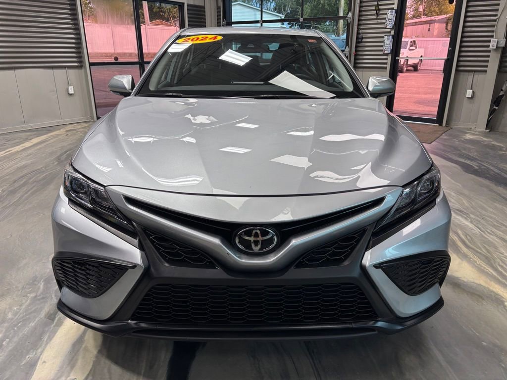 Used 2024 Toyota Camry SE FWD image 36