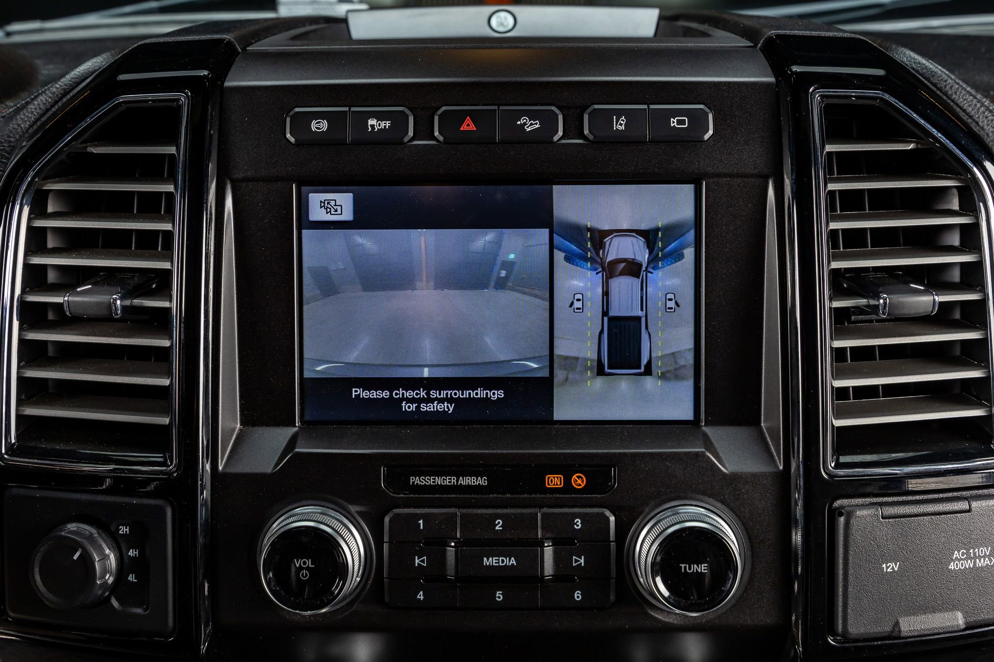 Used 2019 Ford F450 Platinum w/ Platinum Ultimate Package image 24