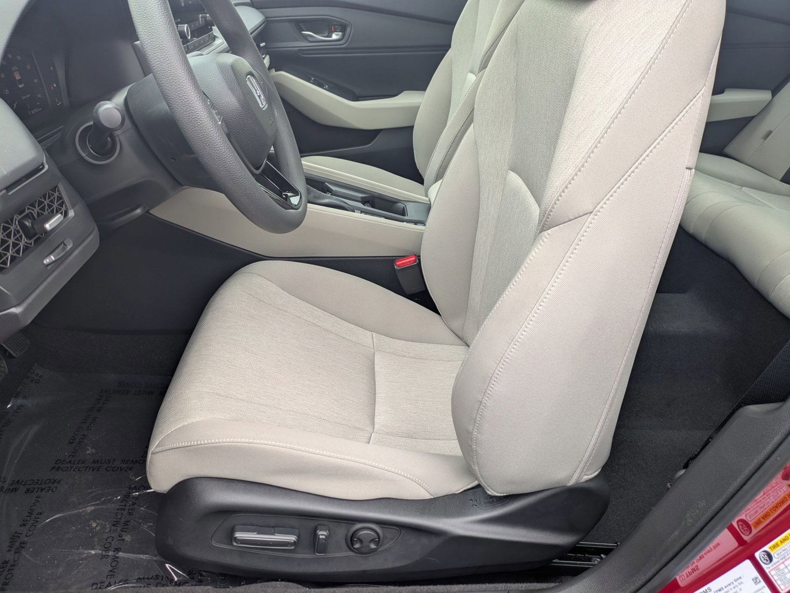 Used 2025 Honda Accord SE image 16