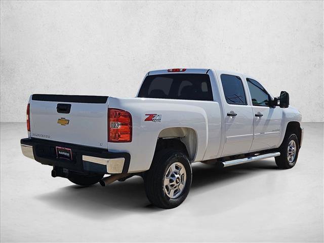 Used 2013 Chevrolet Silverado 2500 LT w/ Suspension Package, Off-Road AWD/4WD image 5