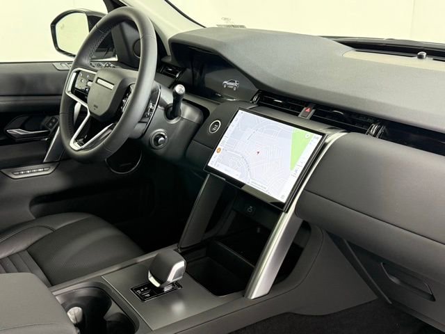 New 2025 Land Rover Discovery Sport S image 31