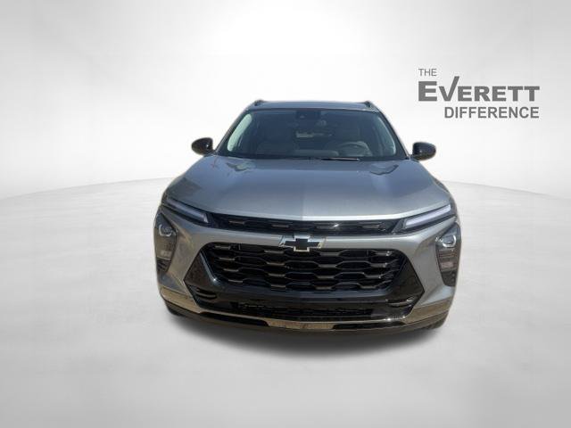 New 2026 Chevrolet Trax ACTIV w/ Driver Confidence Package FWD image 2