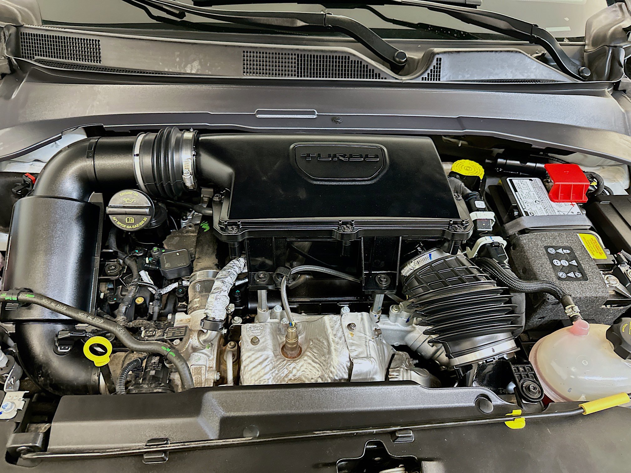 Used 2025 Jeep Compass Limited image 33