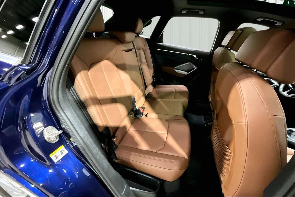 Certified 2025 Audi Q3 2.0T Premium w/ Convenience Package image 25