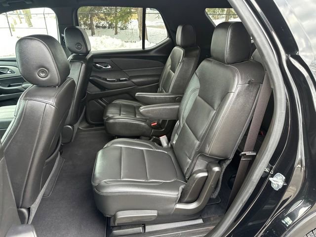 Used 2022 Chevrolet Traverse LT image 22