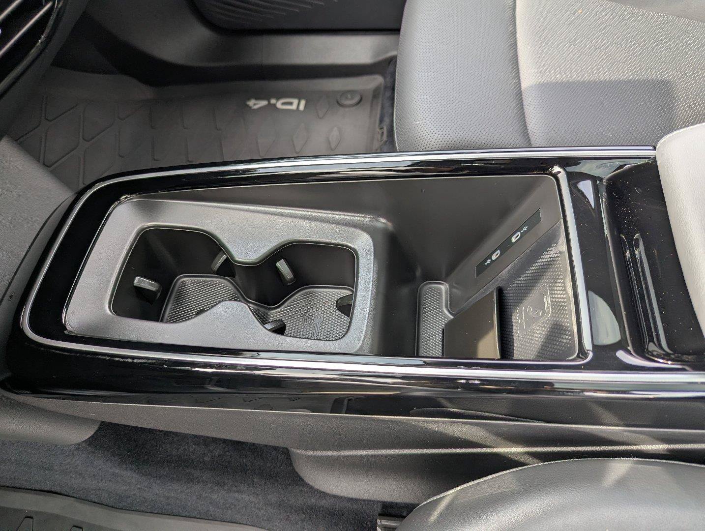 Certified 2023 Volkswagen ID.4 Pro S AWD/4WD image 22