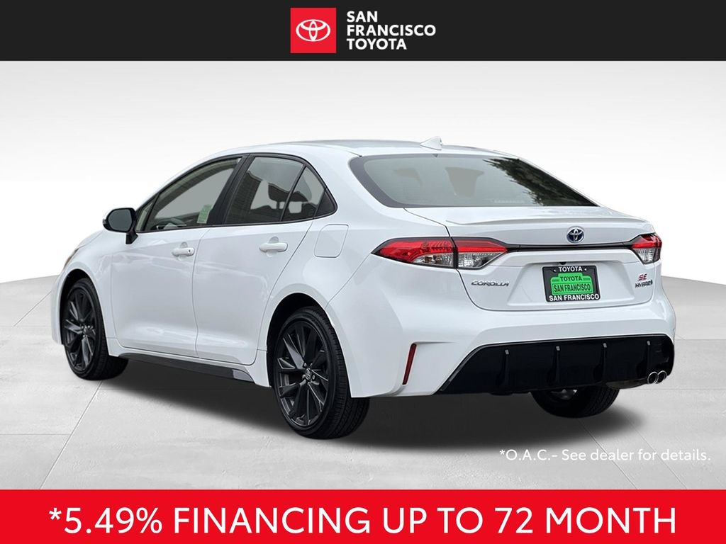 Certified 2024 Toyota Corolla SE w/ SE Package FWD image 3