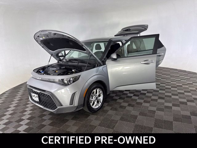 Certified 2025 Kia Soul LX FWD image 14