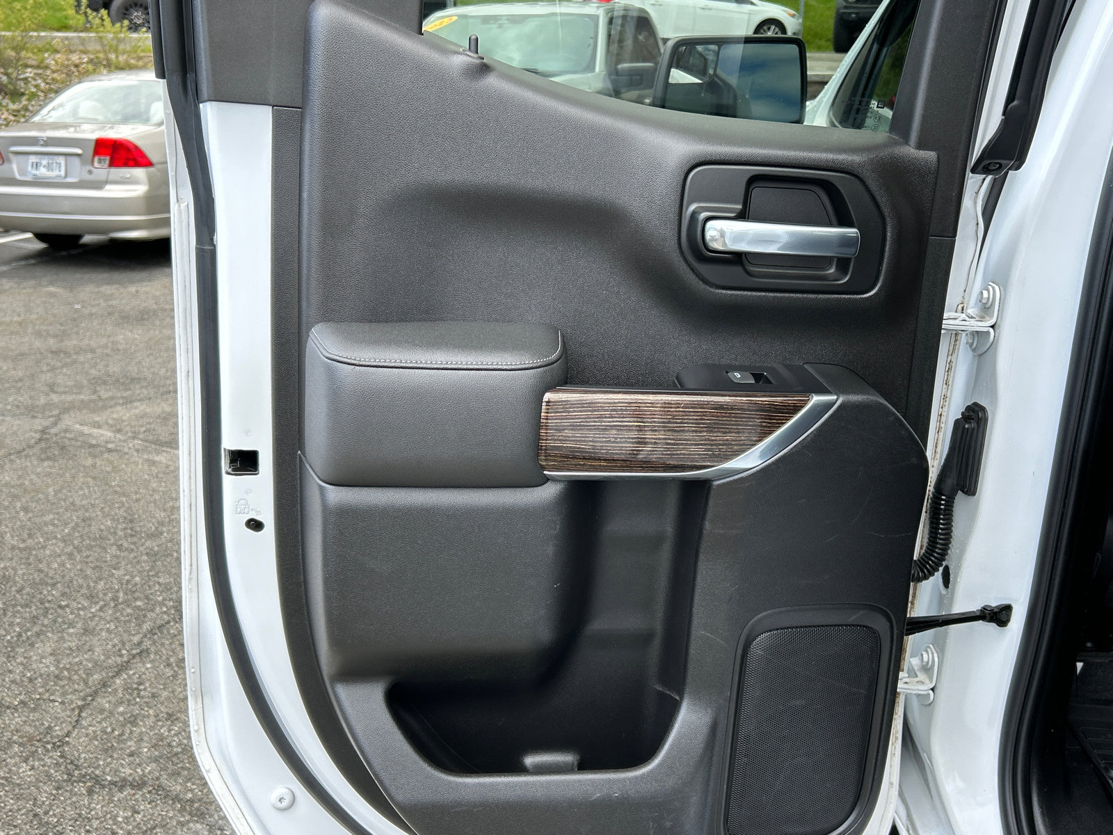 Used 2019 GMC Sierra 1500 Elevation w/ Elevation Value Package AWD/4WD image 23
