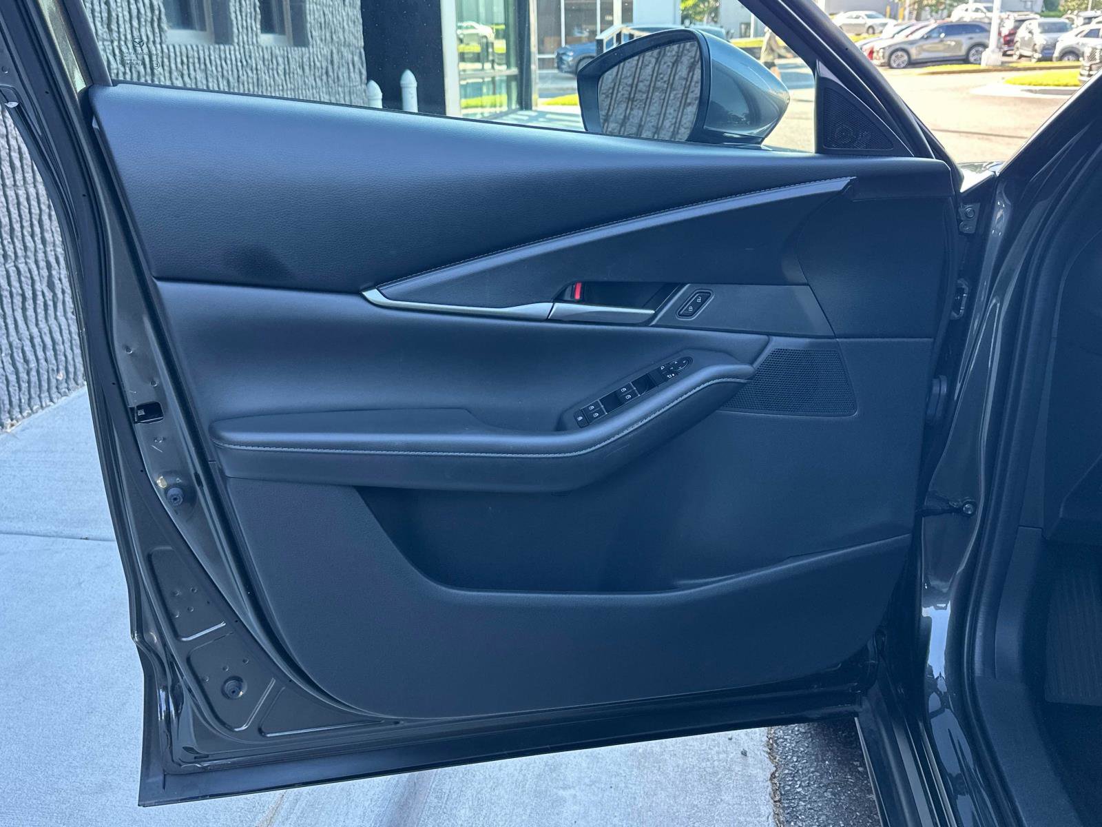 Certified 2022 MAZDA CX-30 AWD 2.5 S w/ Select Package image 16