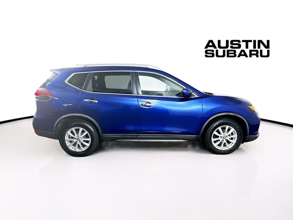 Used 2018 Nissan Rogue SV FWD image 8