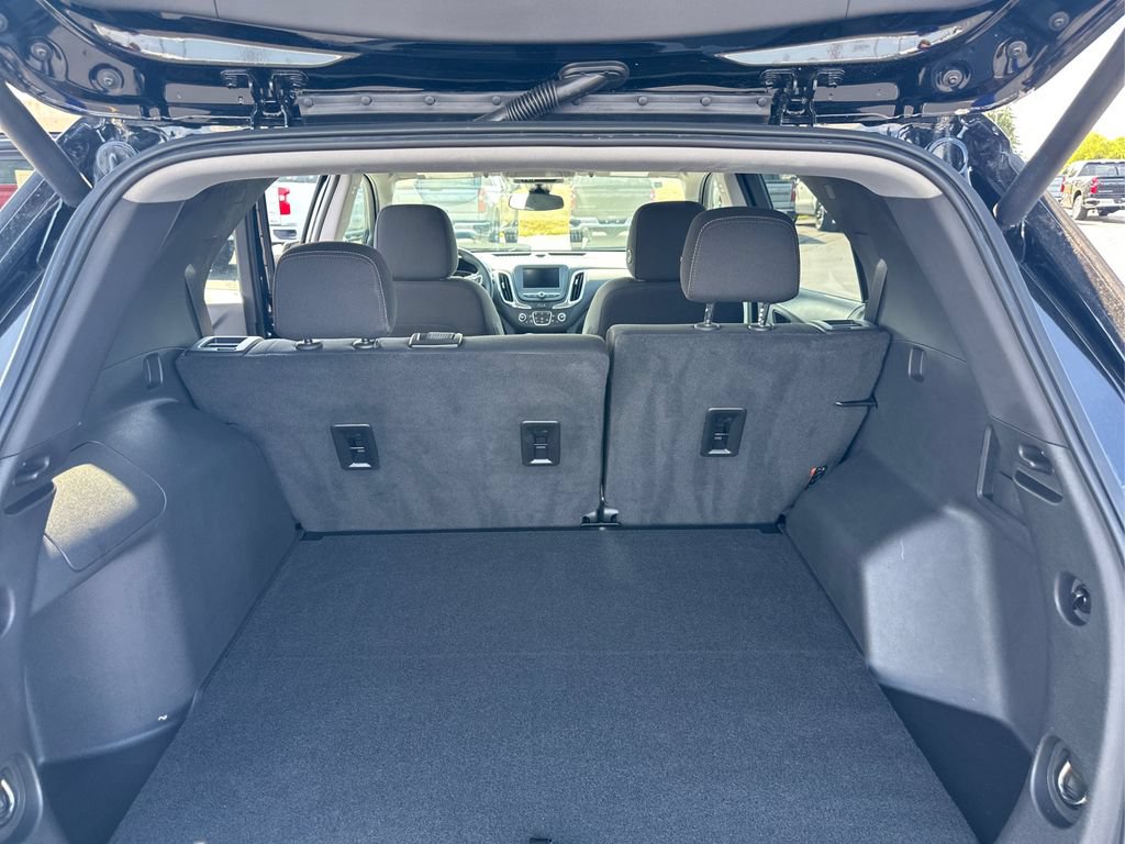 Used 2023 Chevrolet Equinox LT AWD/4WD image 13