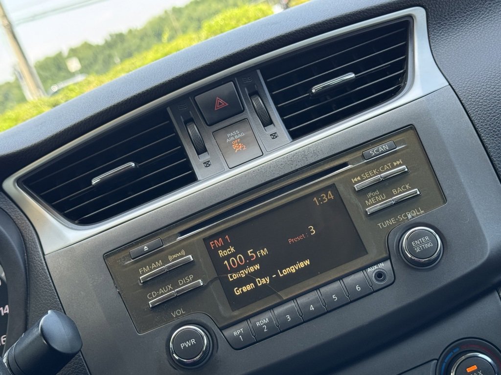 Used 2014 Nissan Sentra SR w/ SR Driver Package image 23