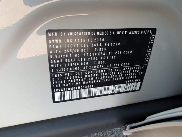 Used 2026 Volkswagen Tiguan SE R-Line AWD/4WD image 25