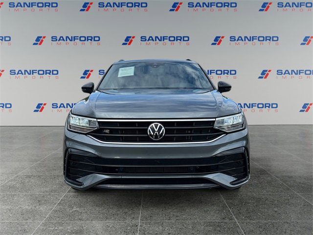 Used 2022 Volkswagen Tiguan SE R-Line image 8