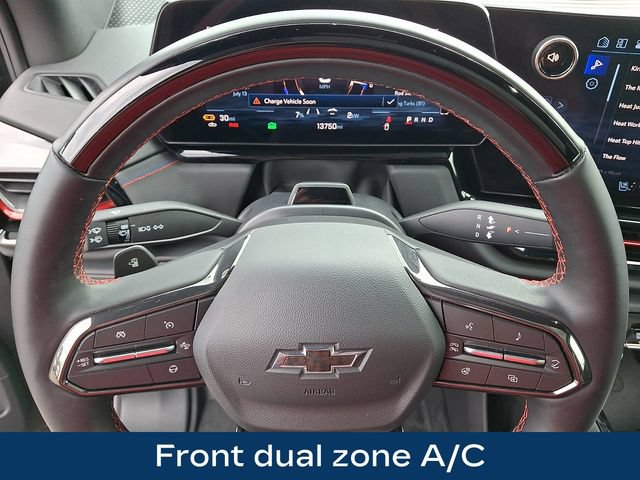 Used 2025 Chevrolet Silverado EV RST AWD/4WD image 4