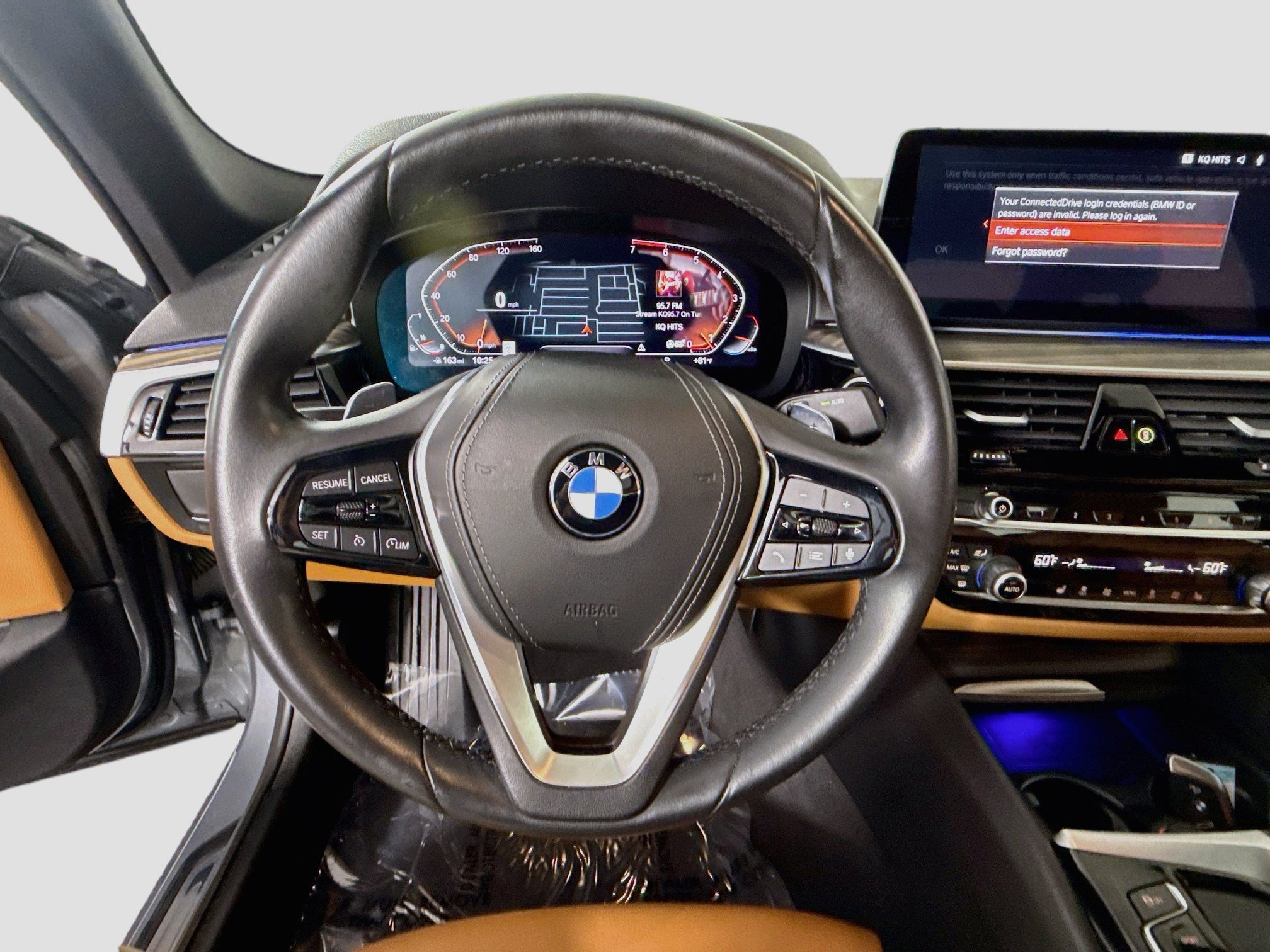 Used 2023 BMW 530i w/ Convenience Package RWD image 13