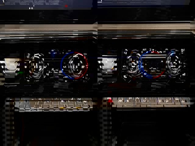 Certified 2022 GMC Sierra 1500 AT4X image 32