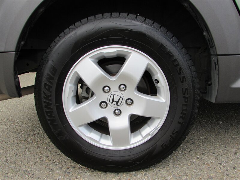 Used 2005 Honda Element EX image 18