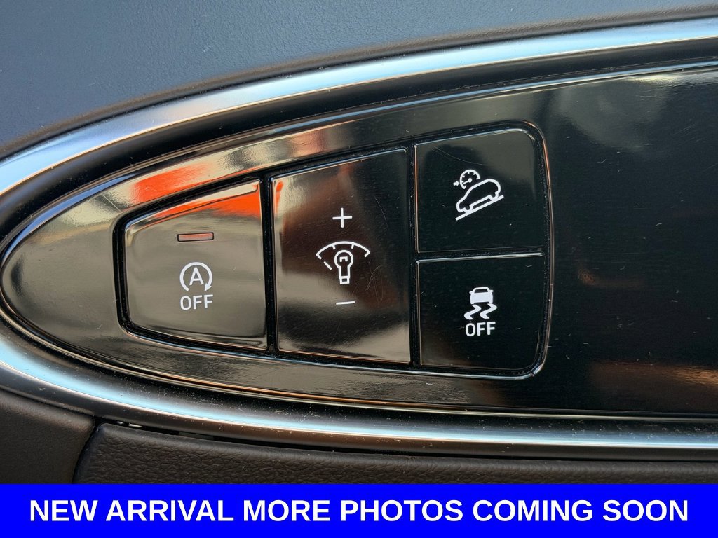 Used 2025 Genesis GV70 2.5T AWD/4WD image 33